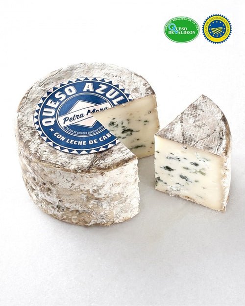 Queso azul de Valdeón entero