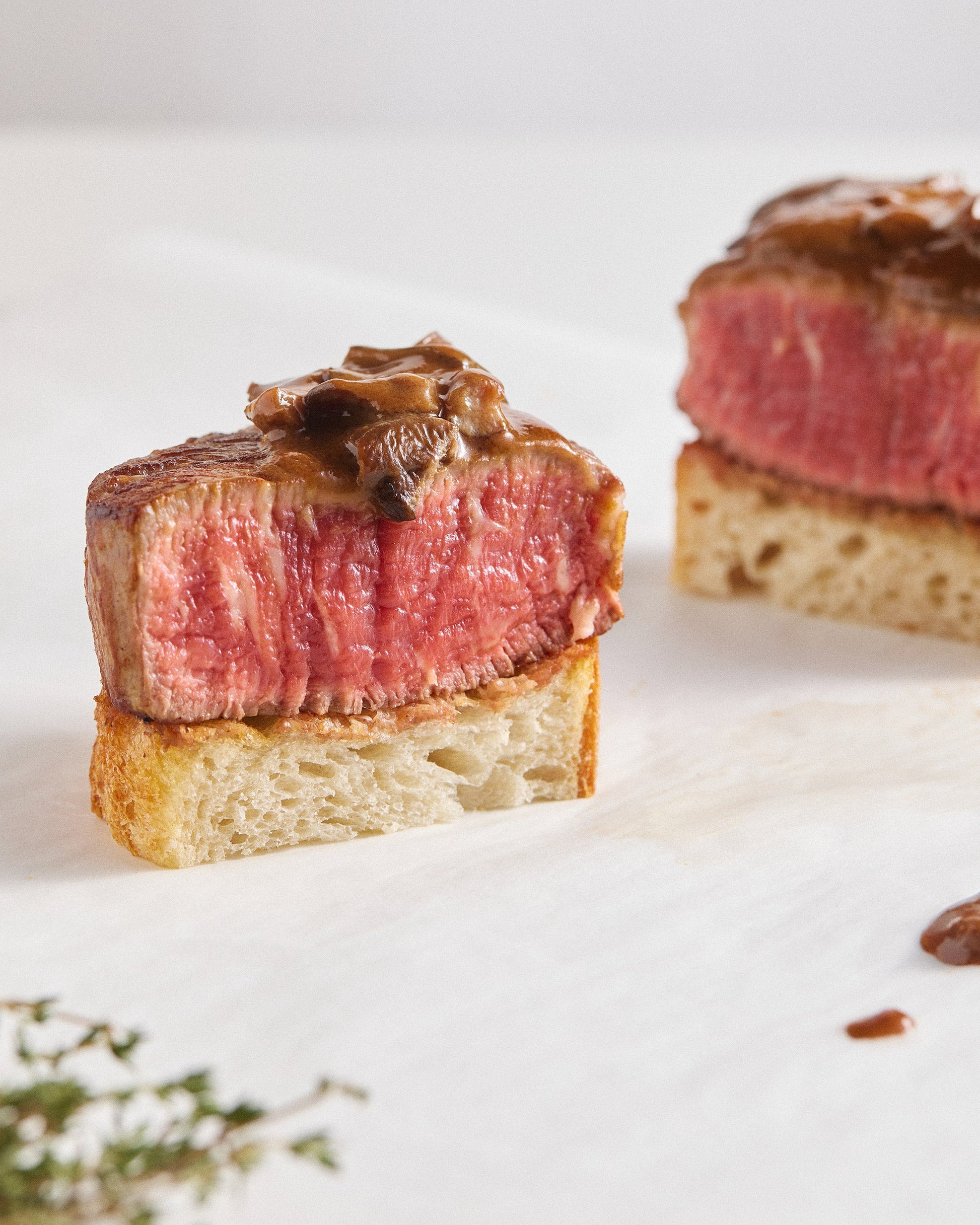 solomillo de ternera con pan