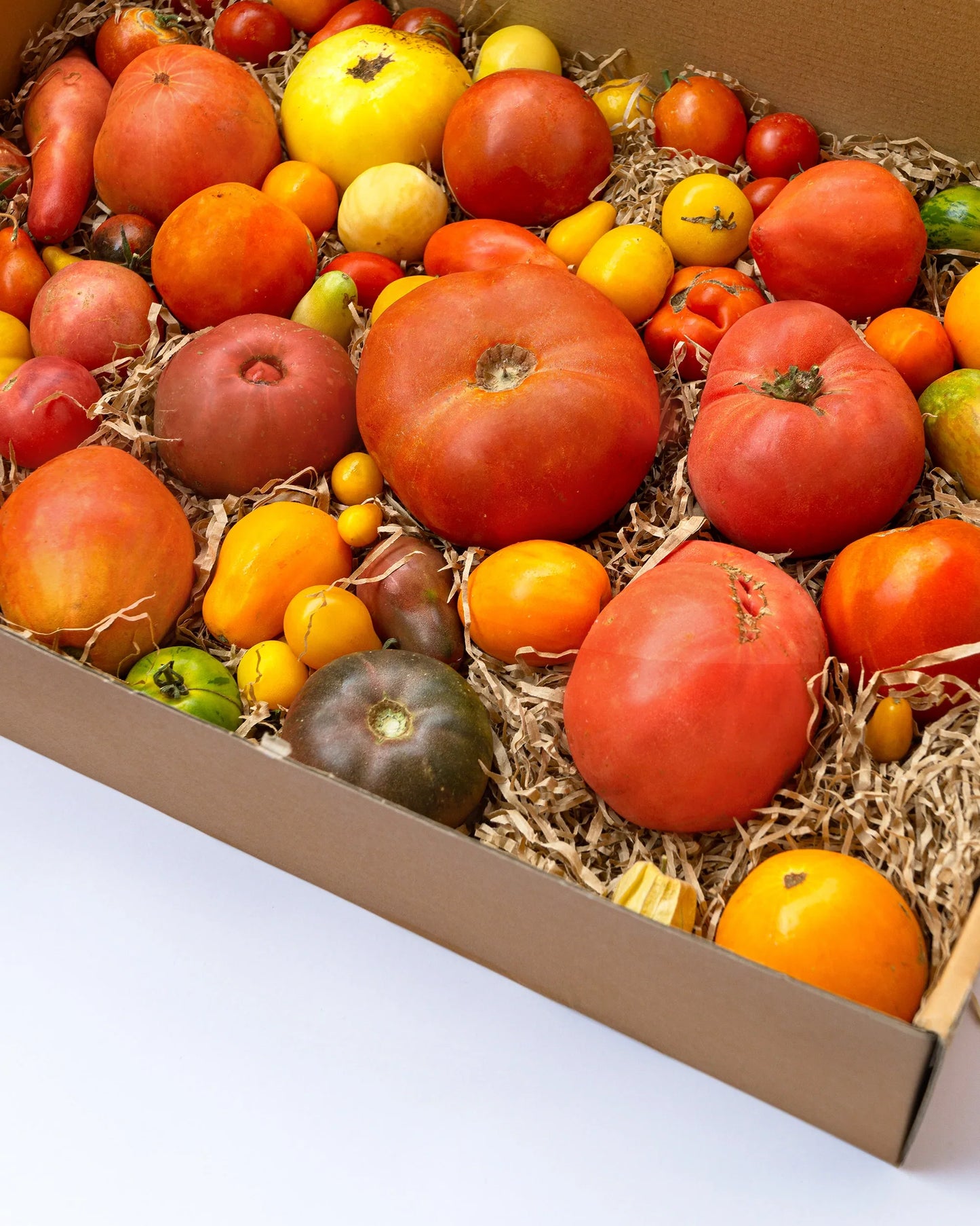 Caja de tomate de 2 kg