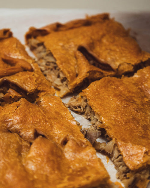 Empanada de jamón asado