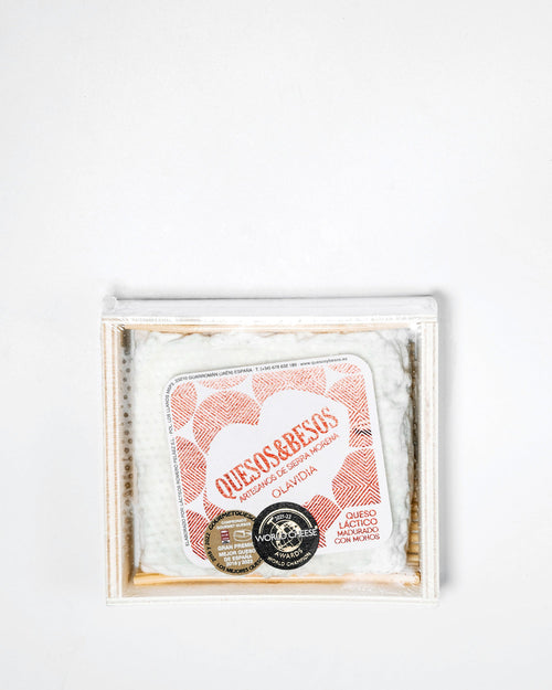 Olavidia de cabra Quesos y Besos 260 -300 g