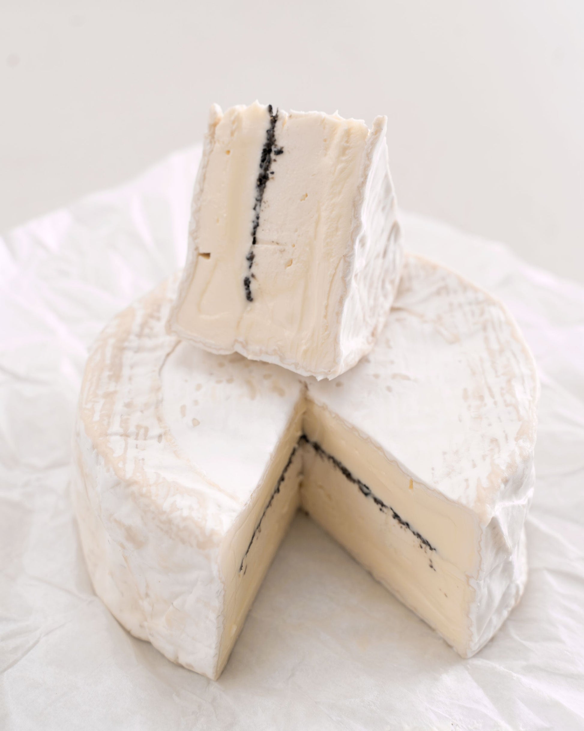 Queso con trufa negra